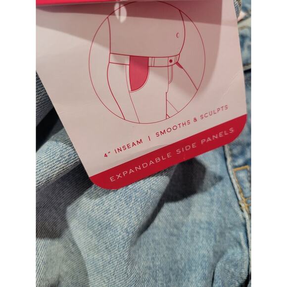 Isabel Maternity by Ingrid Isabel Women's Side Panel MIDI Maternity Jean Shorts - Picture 4 of 9